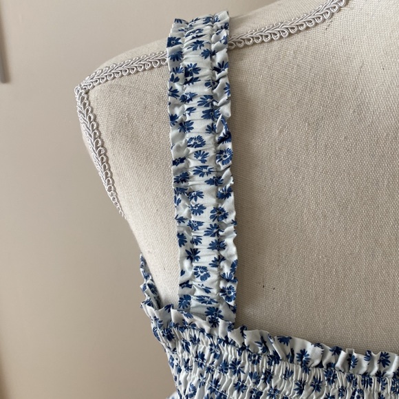 Gap top! - Picture 2 of 8